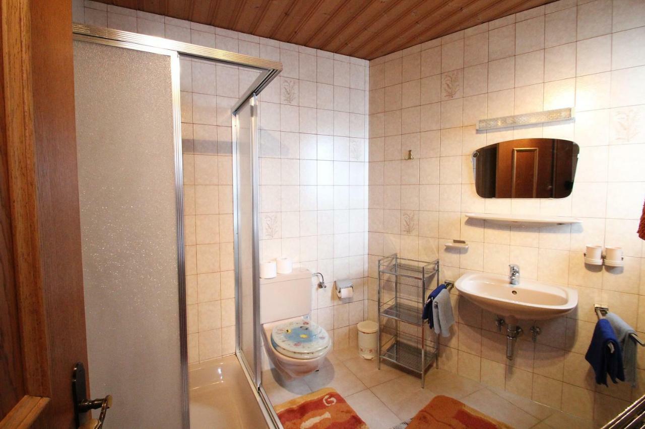 Ferienwohnung Tschiderer ラディス エクステリア 写真